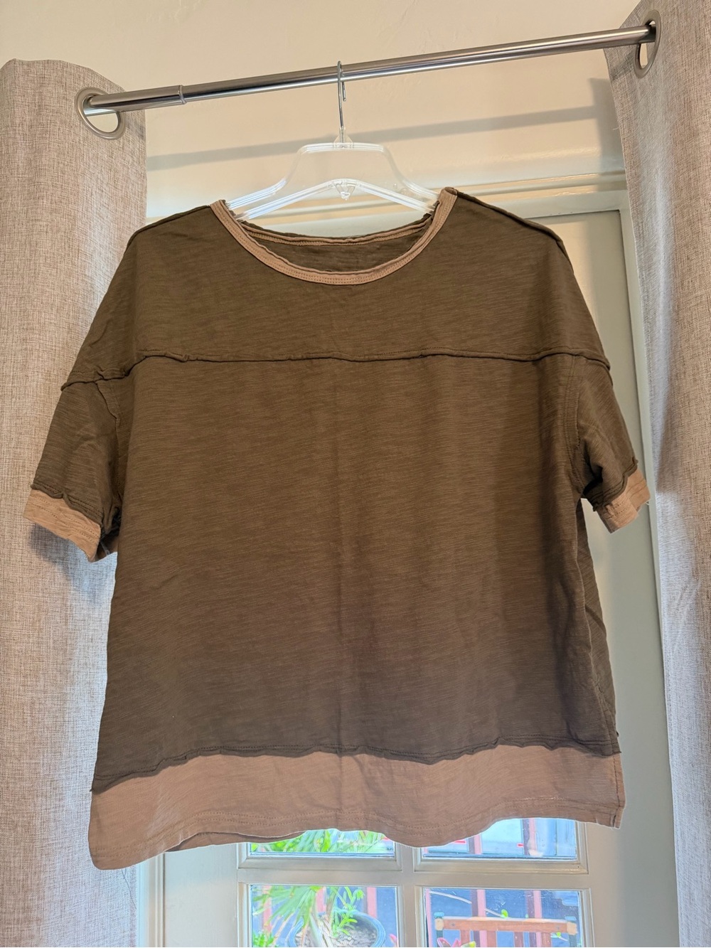 Women’s Two-Tone Olive & Tan Short Sleeve Shirt